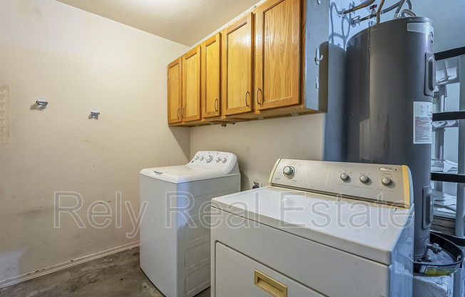 3 beds, 2 baths, 1,334 sqft, $1,995