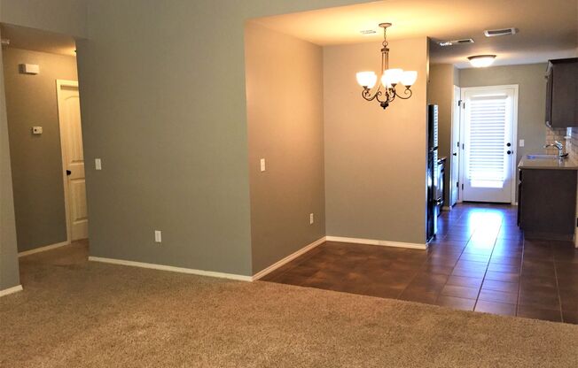 2 beds, 2 baths, $1,399