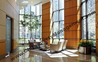 400 North La Salle Drive