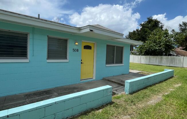 50 W Boyer St