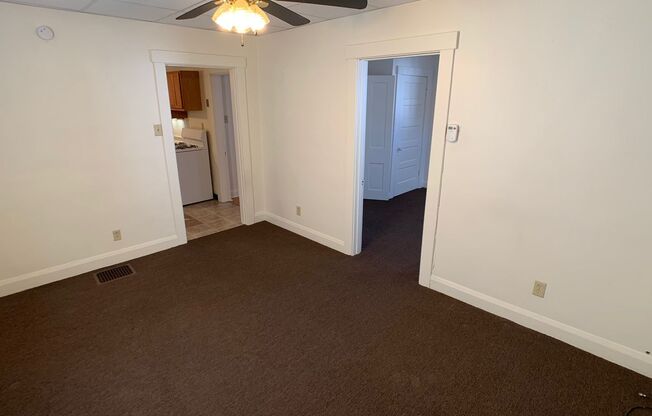 1 bed, 1 bath, $750