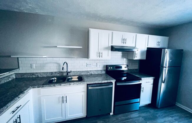 2 beds, 2 baths, 1,050 sqft, $1,075, Unit 4067-A