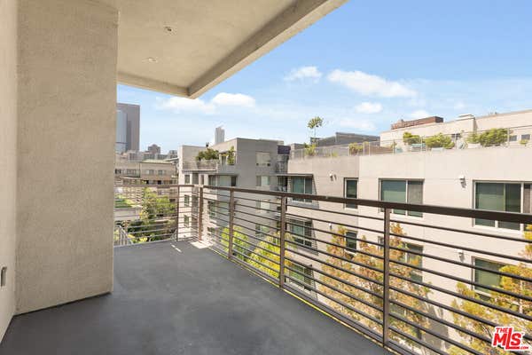 267 S San Pedro St