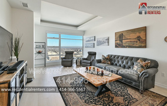 1141 N MARTIN L