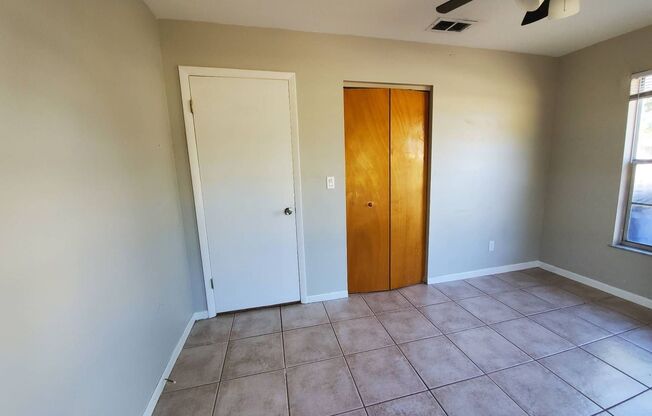 2 beds, 1 bath, $1,500