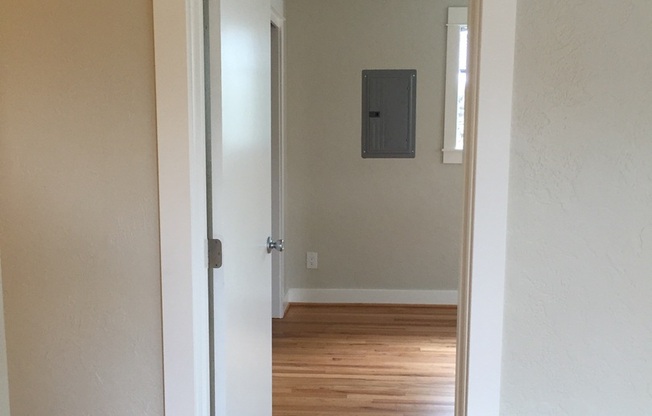 1 bed, 1 bath, $1,500, Unit 14