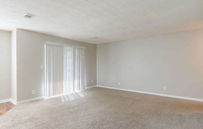 2 beds, 1 bath, 1,100 sqft, $1,396, Unit 3665-E04