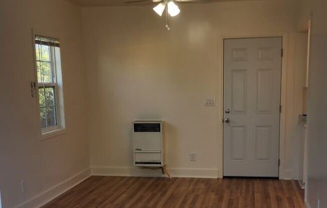 One-bedroom, one-bathroom apartment in Altadena