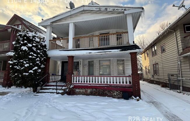 1104 E 143 ST