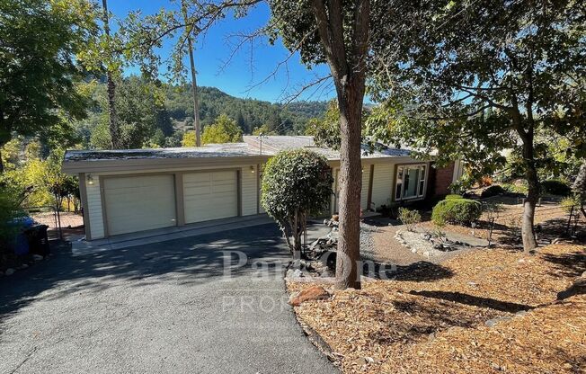 Spacious Home In Lafayette Hills