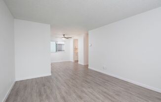 1 bed, 1 bath, 824 sqft, $2,595, Unit 205