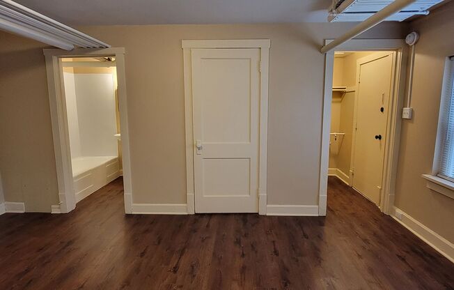 Studio, 1 bath, 650 sqft, $895, Unit DNS Unit 102 A650 Studio