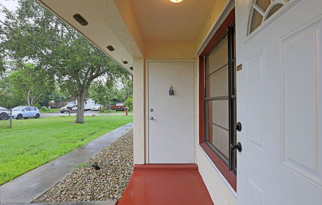 Duplex Cape Coral 2320-B