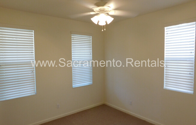 3 beds, 2 baths, $2,595