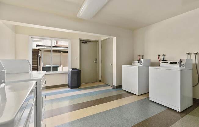 Laundry Room at The Meadows at Westlake Village, Westlake Village