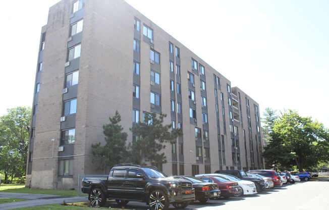 Bergen Circle Apartments