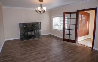 2924-2932 Suncrest Dr.