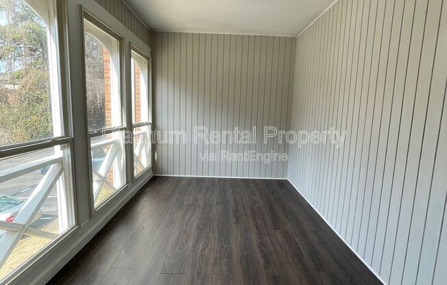 1166 Booth Rd Unit 910