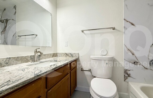 2 beds, 2 baths, 902 sqft, $1,249, Unit 109