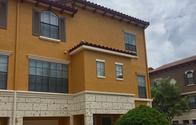 FULLY FURNISHED 1/1 in Serenata
