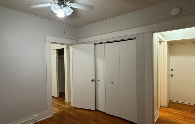 Katherine Apartments