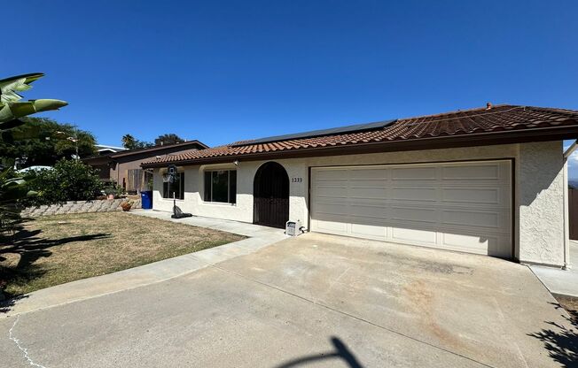 Remodeled 4 Bed / 3 Bath Home with Pool, Spa & Solar – Fletcher Hills