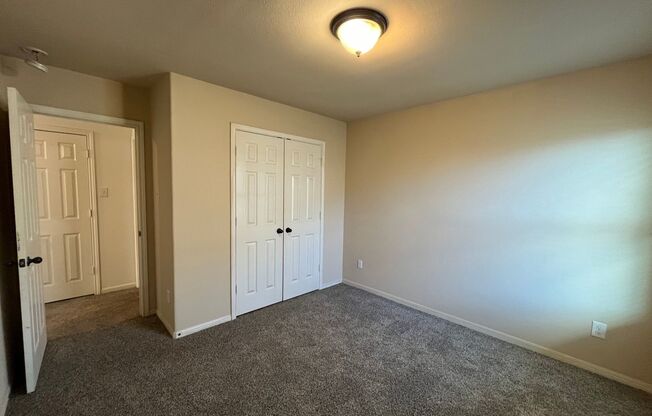 3 beds, 2 baths, $2,100