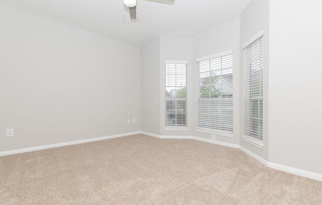 3 beds, 2 baths, 1,323 sqft, $1,875