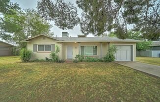 READY TO VIEW NOW! Charming 2-Bedroom Rental in Arcadia Lite with Spacious Yards