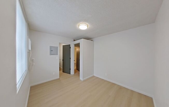 1 bed, 1 bath, 469 sqft, $1,312, Unit 32A