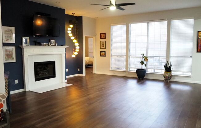 4 Bed 2.5 bath in Park Glen Community