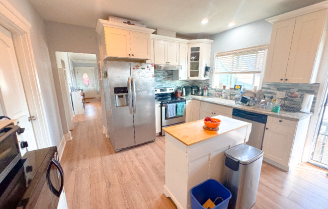 1735 ALT 19 AVE