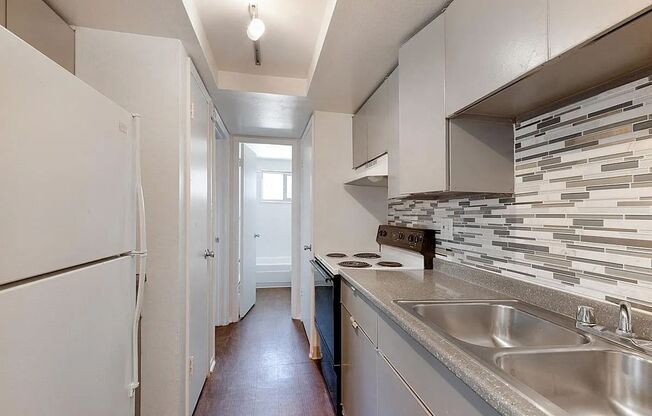 809 North Dexter Street | Denver, CO