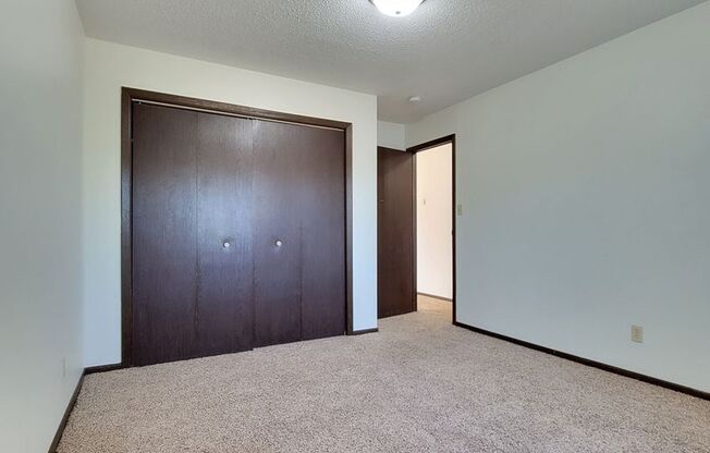 1 bed, 1 bath, 650 sqft, $739, Unit 1