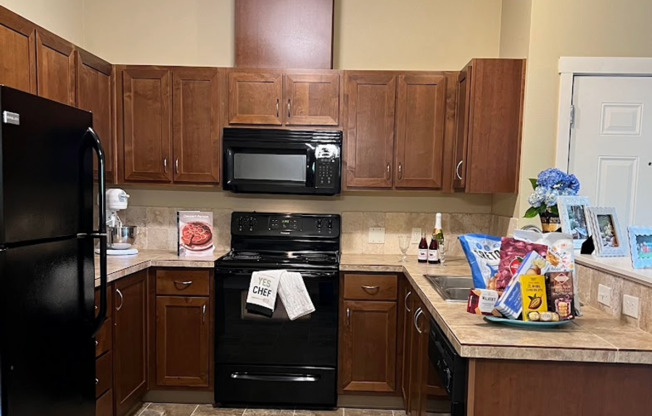 2 beds, 2 baths, 1,090 sqft, $1,600, Unit 523-07