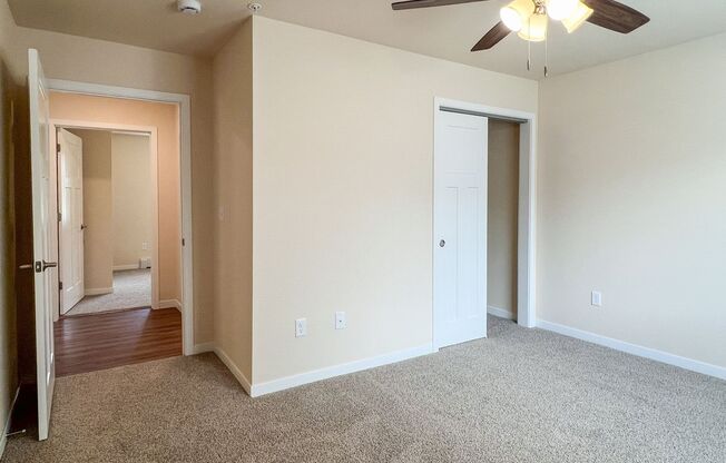 2 beds, 1 bath, 841 sqft, $1,499, Unit WT 405-18