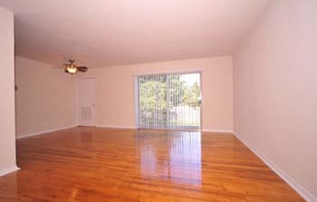 Clermont Apartments Living Room