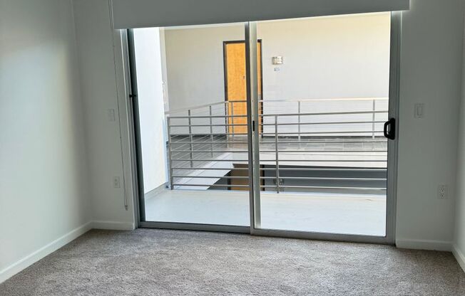 1 bed, 1 bath, 662 sqft, $2,545, Unit PH04