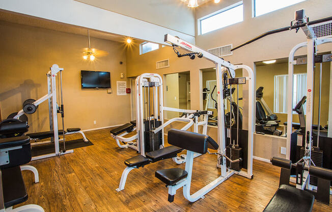 Resident Gym at Laughlin Apartment Rentals 89029