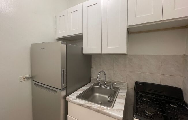 Studio, 1 bath, $1,395, Unit 506