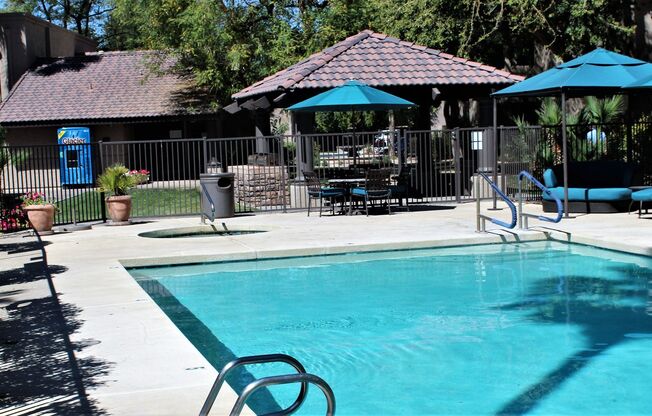 2 beds, 2 baths, 919 sqft, $1,675, Unit 1098