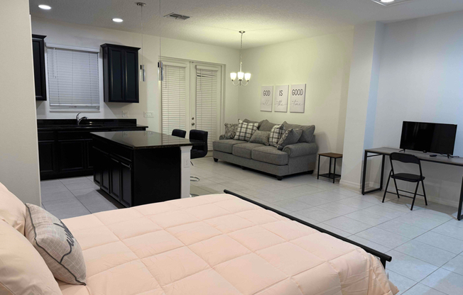 4247 GUMBO LIMBO DR