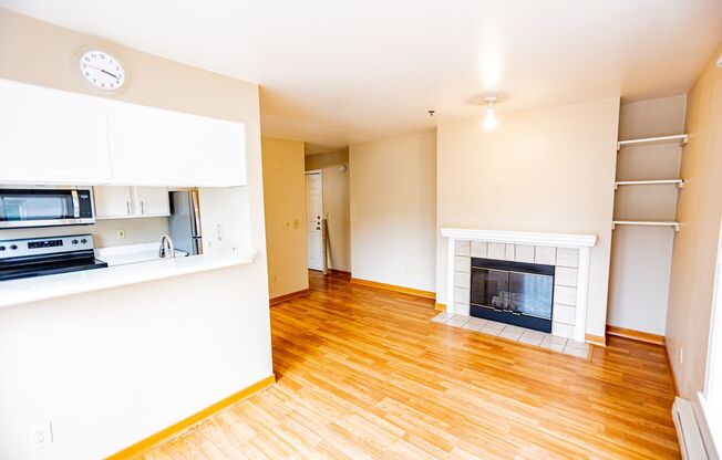 1 Bed 1 Bath Condo in Capitol Hill