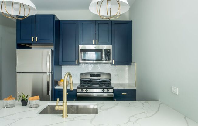 2 beds, 2 baths, 850 sqft, $3,600, Unit 4409-3B