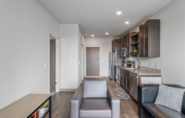 1 bed, 1 bath, 605 sqft, $1,525, Unit 201