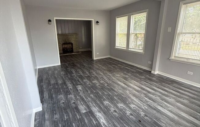 3012 Live Oak Street