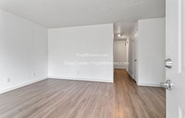 3 beds, 1 bath, $2,199, Unit Unit A