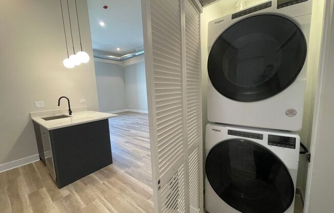 1 bed, 1 bath, 539 sqft, $1,949, Unit 207