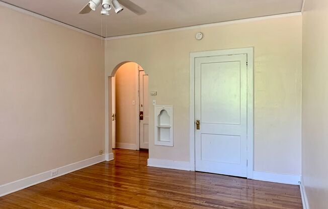 Studio, 1 bath, 636 sqft, $695, Unit A-7