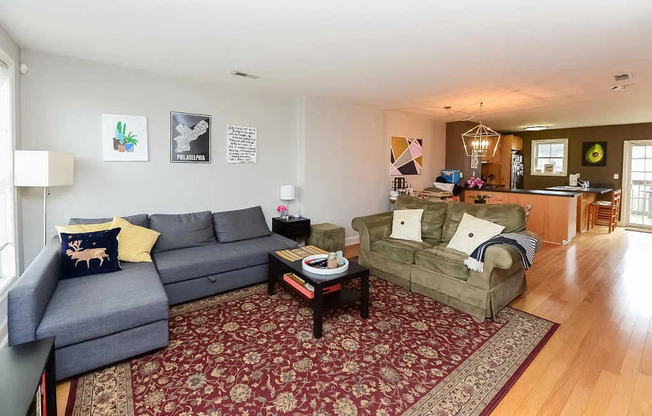 Three Bed Manayunk Townhome